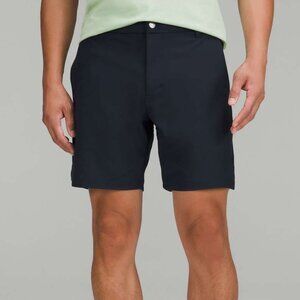Lululemon Commission Classic-Fit Short 7" Warpstreme